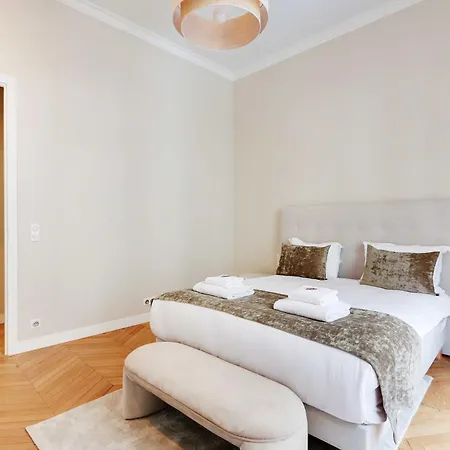 Sublime - 2br-4p - Arc De Triomphe
