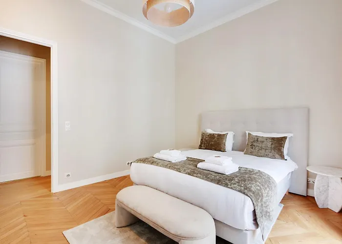 Sublime - 2br-4p - Arc De Triomphe